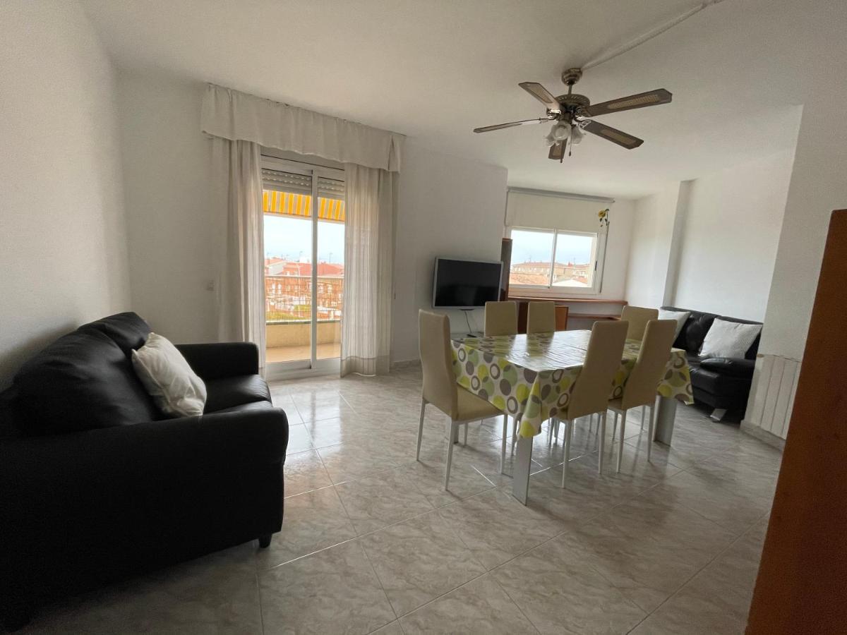 Apartamento Para 7 Personas En Calafell, Barcelona. Luaran gambar