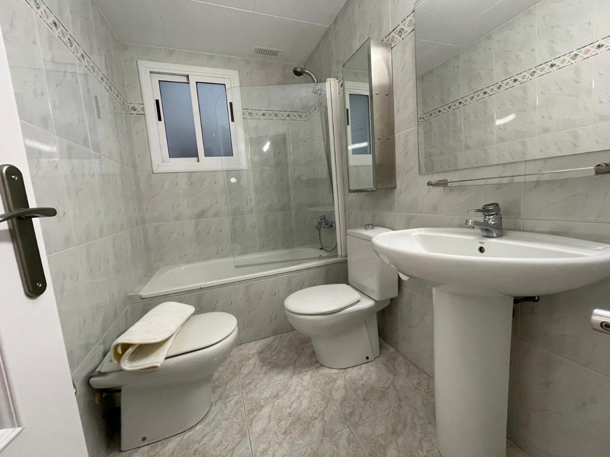 Apartamento Para 7 Personas En Calafell, Barcelona. Luaran gambar